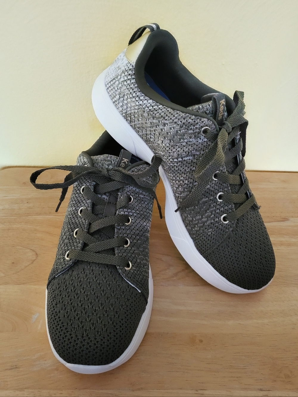 Keds Woman's Olive Green Knit Lace-Up Sneakers